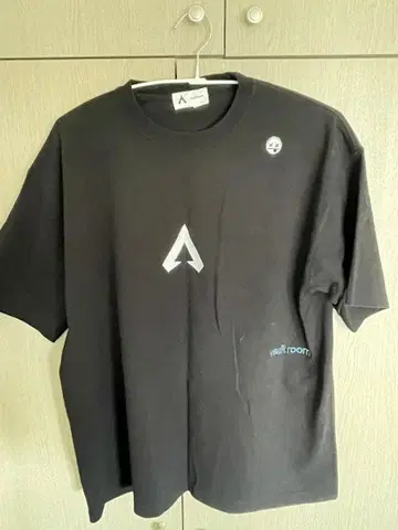 vault room apex 셔츠