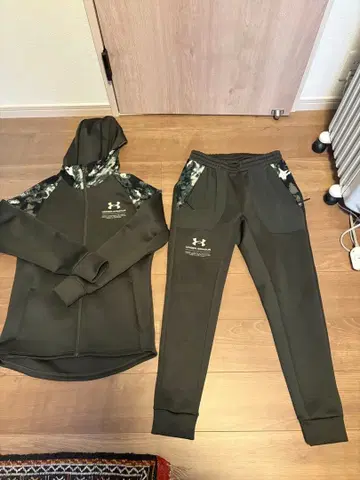 언더아머 후디 조거 팬츠 세트 M