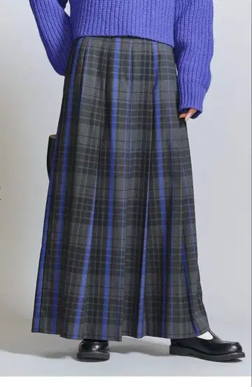 BEAUTY&YOUTH 뷰티&유스 플리츠 롱 스커트