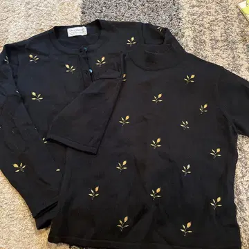 Grandezza 앙상블 꽃무늬 스웨터