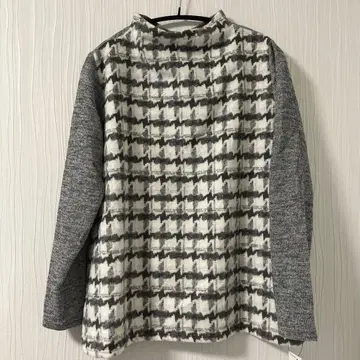 [ 미사용 새상품, 택 포함 ] 니트 그레이 x 화이트 하운드투스 M~L