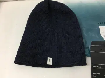 ON 온 새상품급 택 포함 메리노 고급 니트 캡