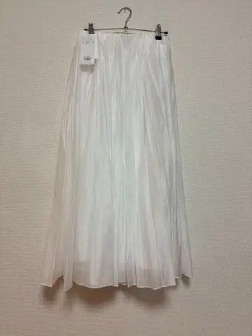 미라 오웬 플레어 롱 스커트 미사용 새상품 드로어 스나이델