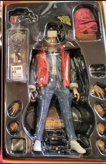 핫토이즈 마티 맥플라이 백 투 더 퓨처 1/6