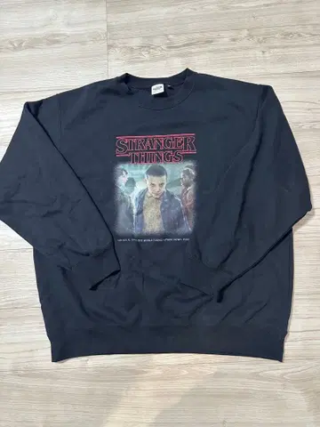 GU STRANGER THINGS 2XL 맨투맨 블랙