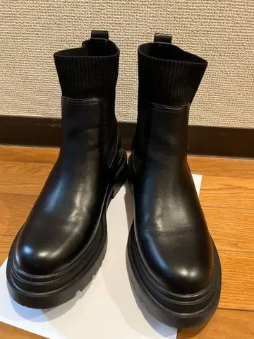 GU 리브 니트 삭스 부츠 M