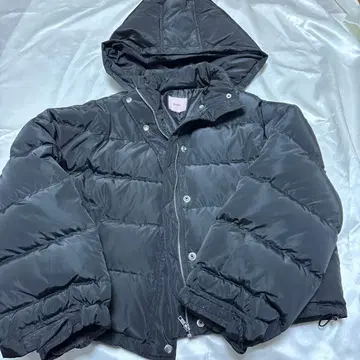 쥬에티 다운 자켓 숏 기장 탈착 가능 후드 부착 오버 사이즈 블랙 M