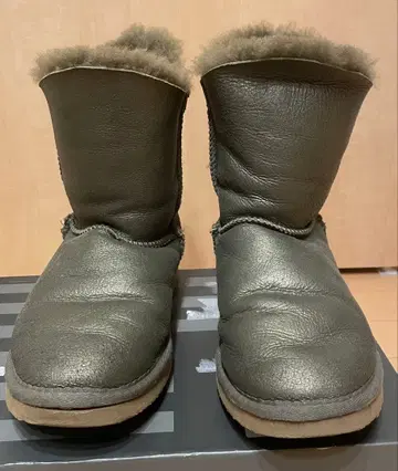 미네통카 어그 부츠