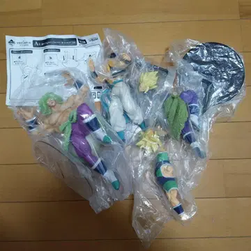 드래곤볼 피규어 제일복권 브로리 A상 + 프라이스 2체
