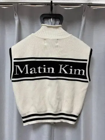 마뗑킴 니트 베스트