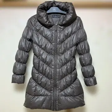 Via Marche 18 다운 자켓 다크 브라운