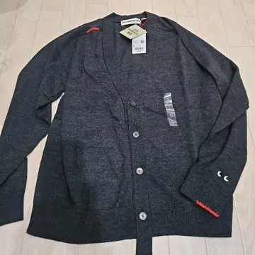 새상품 유니클로 x 안야 힌드마치 콜라보 가디건 L 다크 그레이
