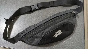 THE NORTH FACE 블랙 숄더백