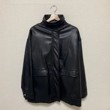 mystic 인조 가죽 블루종 블랙