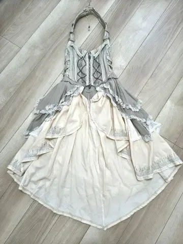 Ozzon 코르셋 스커트 베이지 새상품