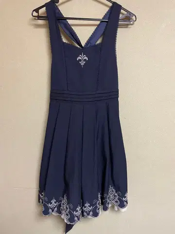 시크릿허니 네이비 원피스