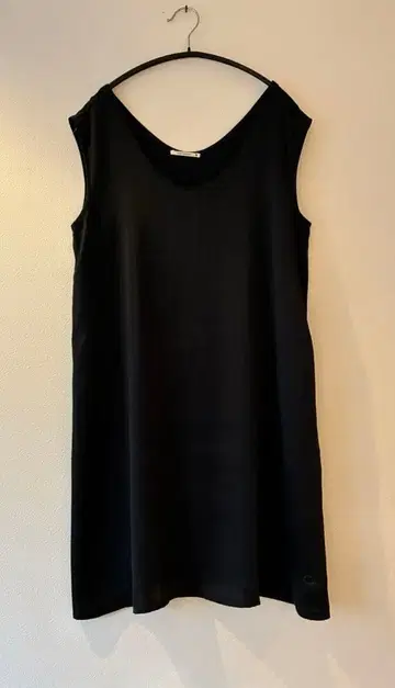 미나 페르호넨 이너 드레스