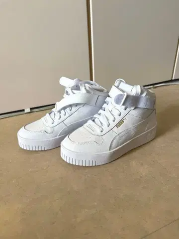 [ 미사용 ] PUMA CARINA STREET MID
