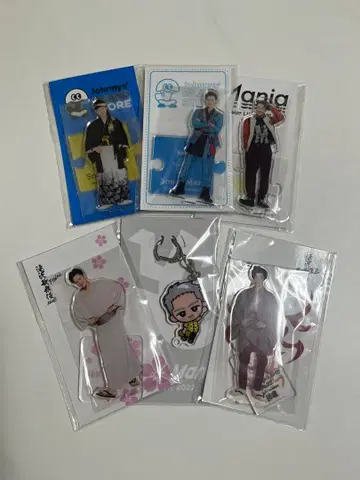 이와모토 아크릴 스탠드