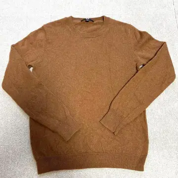 유니클로 UNIQLO 캐시미어 크루넥 스웨터 M 브라운 계열 긴팔 스웨터