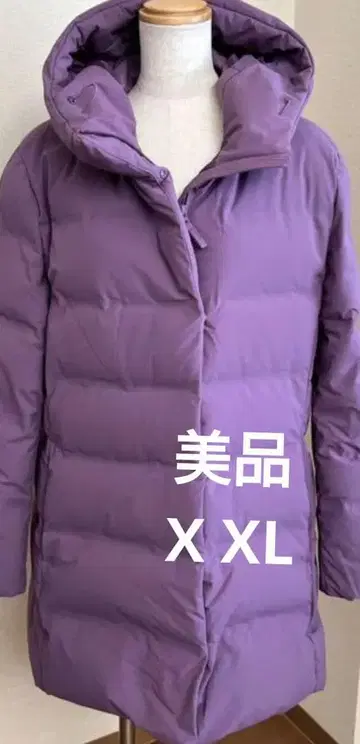 유니클로 심리스 다운 숏코트 새상품급