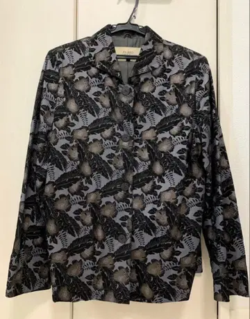 여성복 꽃무늬 테일러드 자켓 천연 가죽 프리 사이즈 레트로 아우터 겉옷