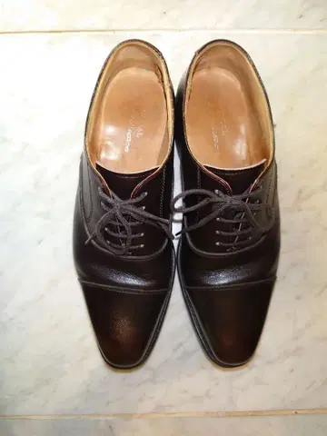 regal 다크 브라운 가죽 드레스 슈즈