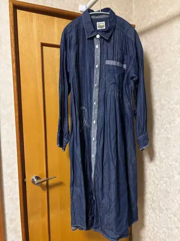 다크 블루 스트라이프 셔츠 원피스