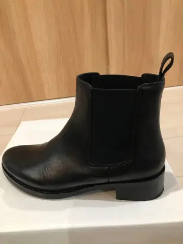 사이드 고어 부츠 블랙 37