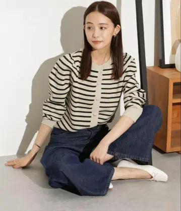 라이트 스폰디쉬 펄 버튼 가디건