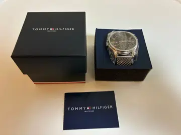 TOMMY HILFIGER 메쉬 밴딩 손목시계