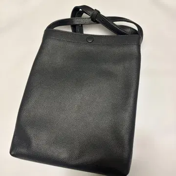 [배송비 포함] 천연 가죽 숄더백 네이비