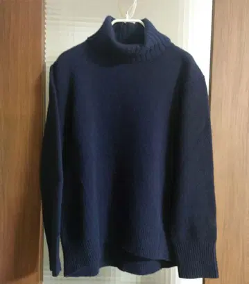 UNITED ARROWS UWSC 바이어스 터틀넥 니트 네이비