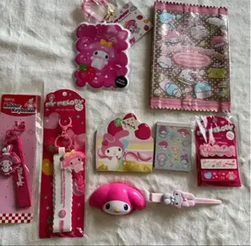 마이멜로디 산리오 캐릭터즈 굿즈 묶음 판매 8세트 미사용