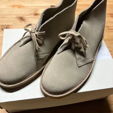 Clarks Desert Boot 베이지 스웨이드 23cm