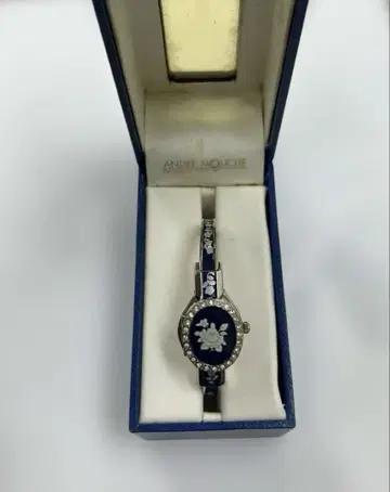 ANDRE MOUCHE 손목시계 팔찌 워치 작동