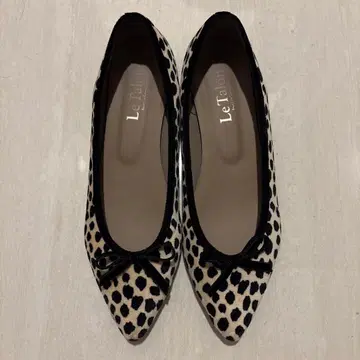 포인티드 달마시안 발레 슈즈 24.5cm