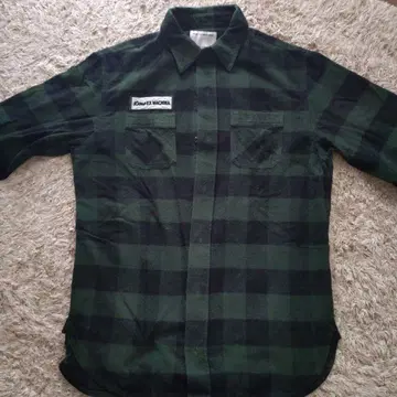 DEUS EX MACHIMA 플란넬 셔츠