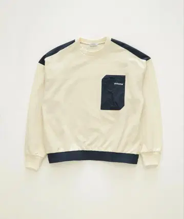 아이보리 네이비 포켓 부착 맨투맨