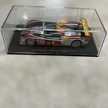 Audi R10 TDI 2008년 르망 우승 미니카