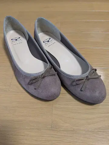 SAVOY 스웨이드 리본 펌프스 일본제