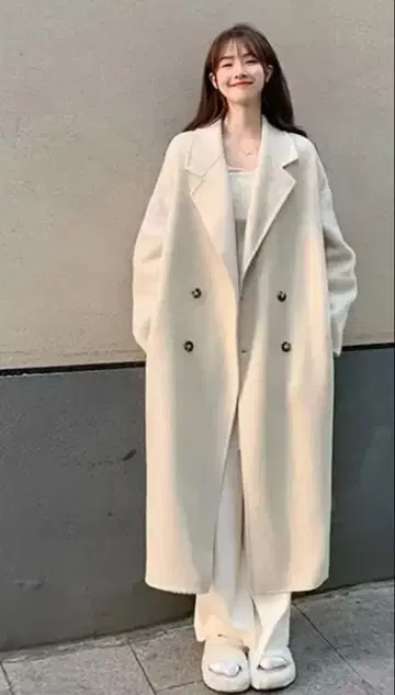 [ 새상품급 최저가 ] 화이트 롱 더블 코트 맥시 길이 왕홍 한국