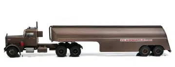 1955 피터빌트 281 니들 노즈 위드 탱커 '격돌!'