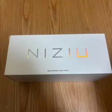 NiziU 공식 응원봉