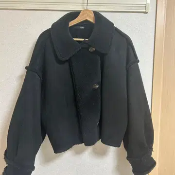 Hedler 블랙 숏 자켓