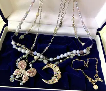 ANNA SUI 목걸이 3개 팔찌 1개 초승달 비쥬