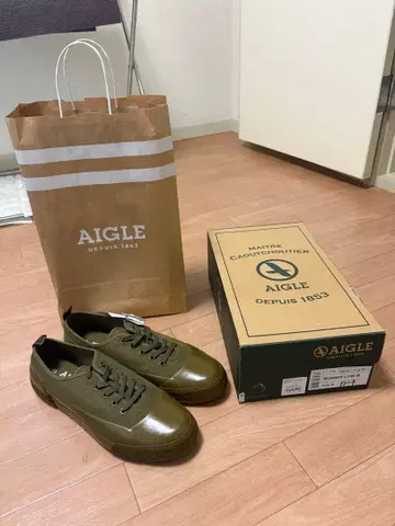 AIGLE (에이글) 스니커즈 카키색 27.5cm