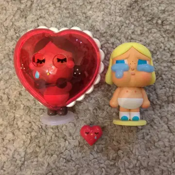 크라이베이비 피규어 팝마트 CRYBABY