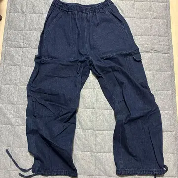 MAISON CLUB 다크 블루 카고 팬츠