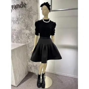 미에레 그랑데 미니 스커트